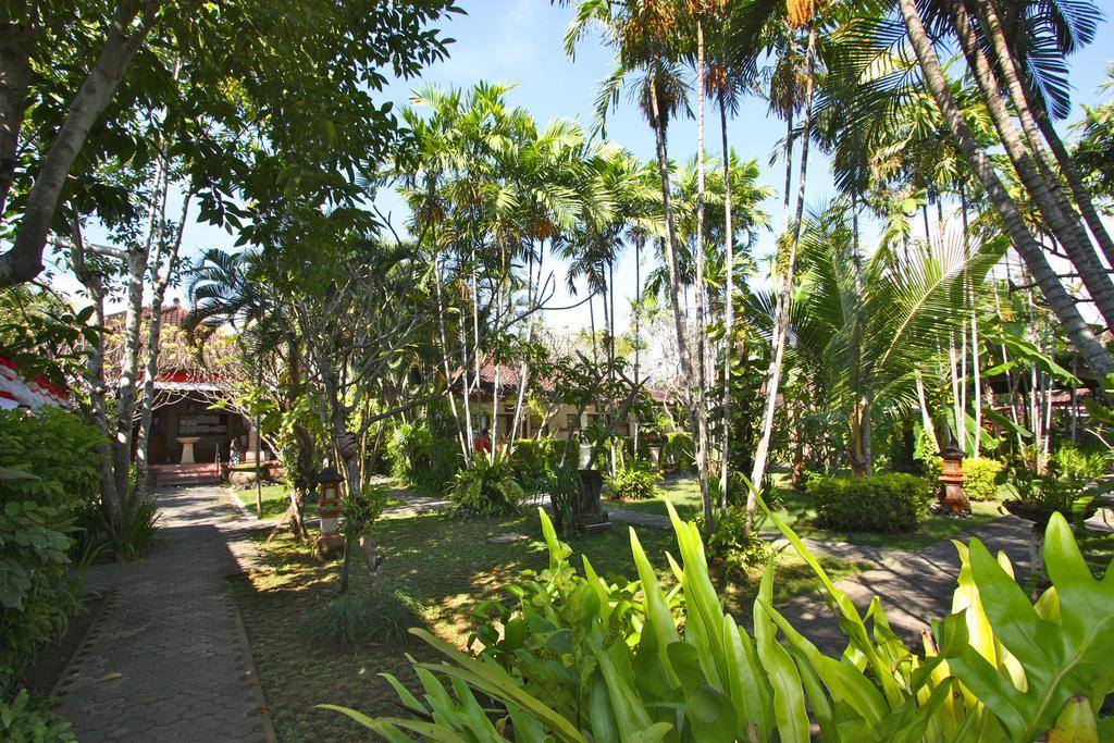 Bumi Ayu Bungalow Sanur Exterior foto